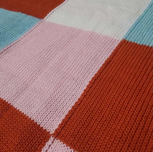 Colorful Sleeveless Checkered Knit Sweater Vest - Picture 7 of 7